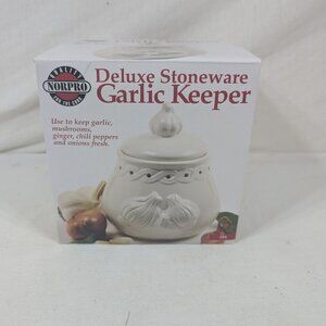 Deluxe Stoneware Garlic Keeper